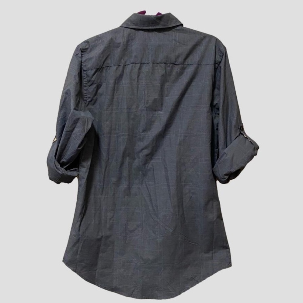 VAN Heusen Traveler Shirt, Men’s Small (S/P 14”-14 1/2”) - Picture 3 of 12